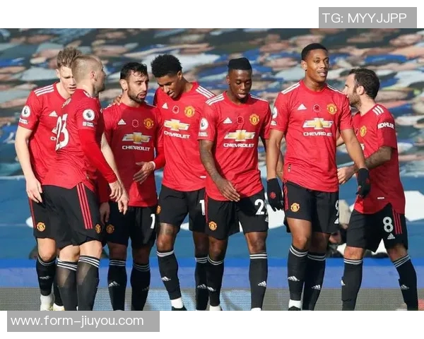 英超巅峰对决曼城迎战利物浦谁能笑到最后